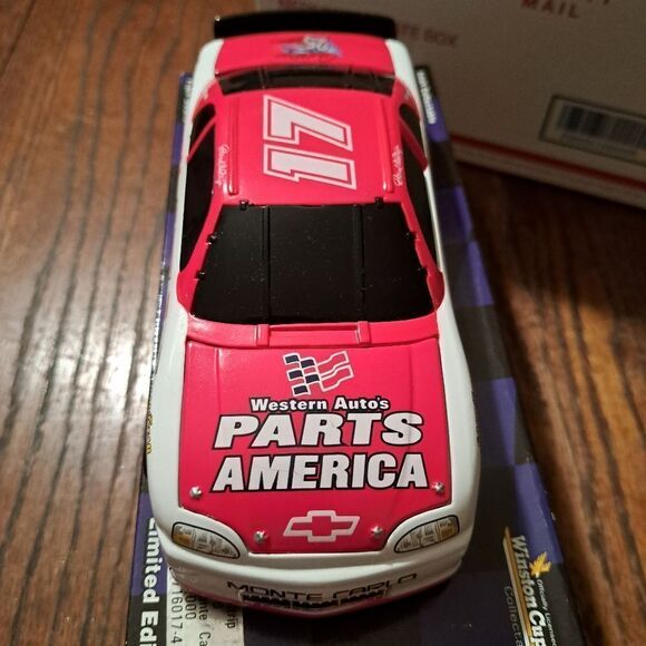 Vintage 96 Action Collect Darrell Waltrip Parts America Die Cast Nascar Race Car - Picture 2 of 11